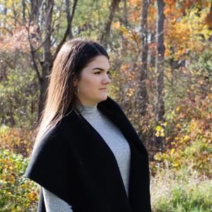 Meet your Posher, Jessica